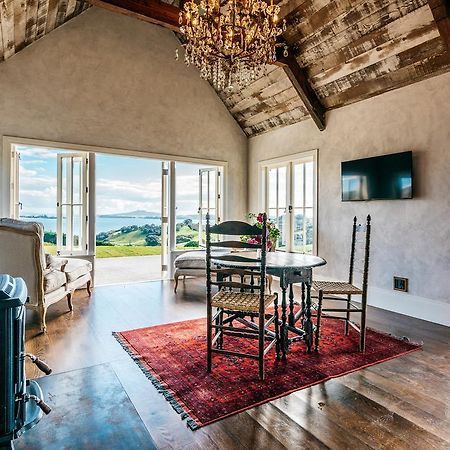 Mudbrick Cottages Oneroa Экстерьер фото