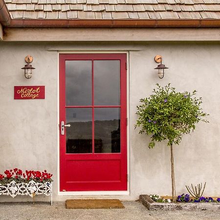 Mudbrick Cottages Oneroa Экстерьер фото